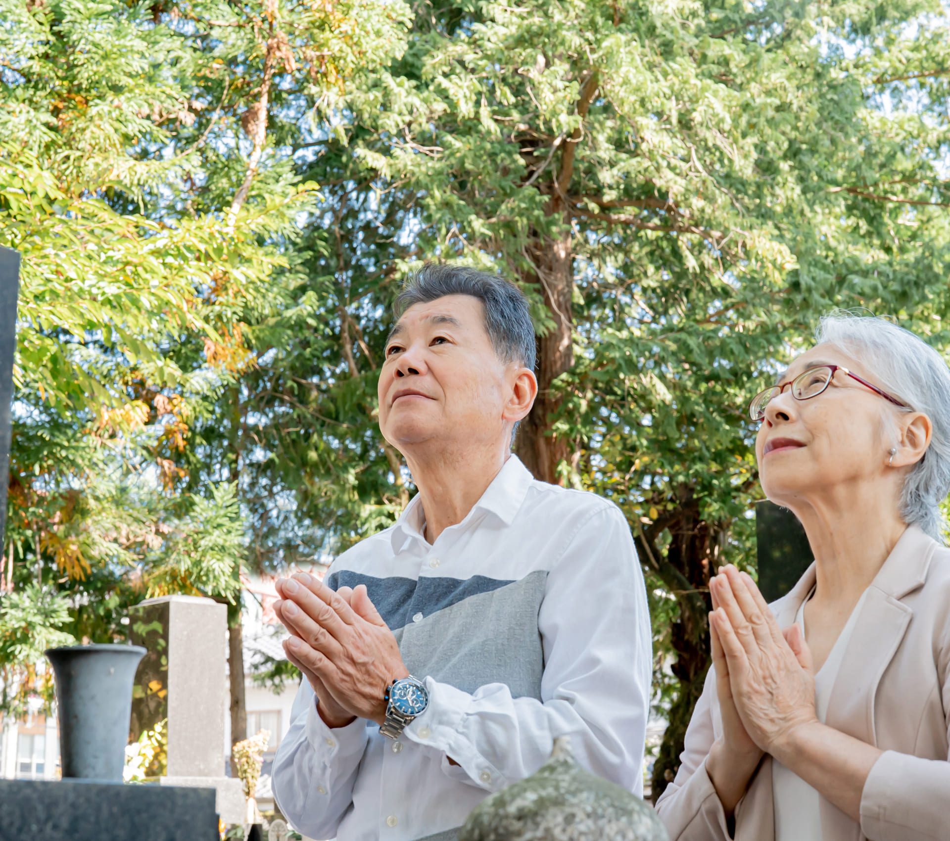 お墓の悩み、安心の「墓じまい」ですっきり解決しませんか？
